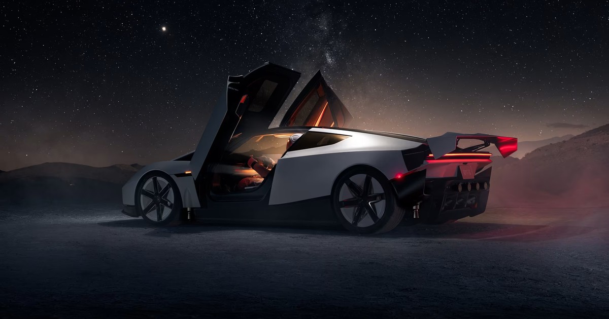 Novo Tesla Roadster branco, visto de lado e por trás, com portas abertas e propulsores traseiros, em imagem oficial de divulgação.